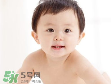 寶寶長牙會拉肚子嗎？寶寶長牙會發(fā)燒嗎？