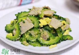 苦瓜炒肉能減肥嗎？減肥可以吃苦瓜炒肉嗎？