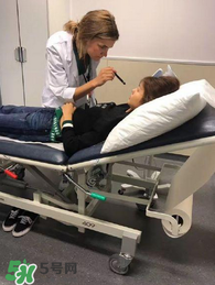 金晨不慎落馬 金晨為什么落馬？