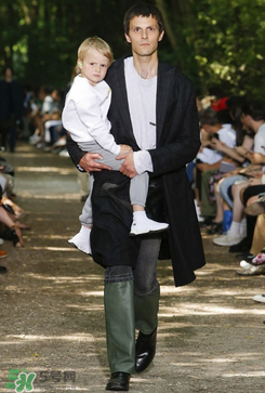 balenciaga巴黎世家2018春夏系列怎么樣_好看嗎_有哪些款式？