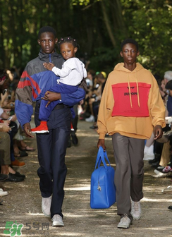 balenciaga巴黎世家2018春夏系列怎么樣_好看嗎_有哪些款式？