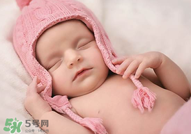 寶寶睡覺打鼾怎么回事？寶寶睡覺打鼾正常嗎？