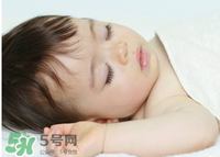 寶寶睡覺打鼾怎么回事？寶寶睡覺打鼾正常嗎？