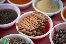 肉桂粉的功效 肉桂粉的作用 肉桂粉的功效 肉桂粉的作用