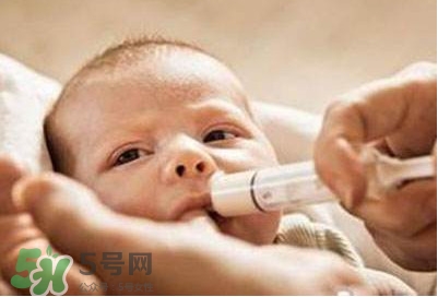 感冒藥可以放在奶粉一起喝嗎？感冒藥能和奶粉一起喝嗎