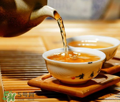 喝茶能吃杏嗎？喝茶可以吃杏嗎？