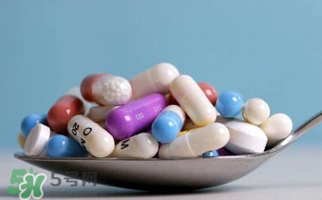 感冒藥和退燒藥能一起吃嗎？感冒藥不能和什么一起吃