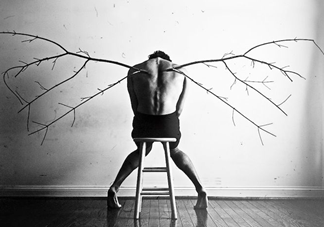 抑郁癥會導(dǎo)致生活不能自理嗎？抑郁癥會引起什么病