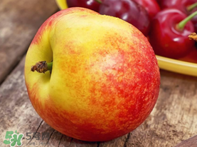 油桃為什么不甜？油桃不甜怎么辦？