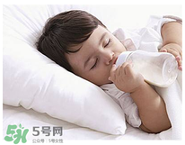 外國(guó)奶粉一定適合中國(guó)寶寶嗎 外國(guó)奶粉比國(guó)產(chǎn)奶粉更好嗎？