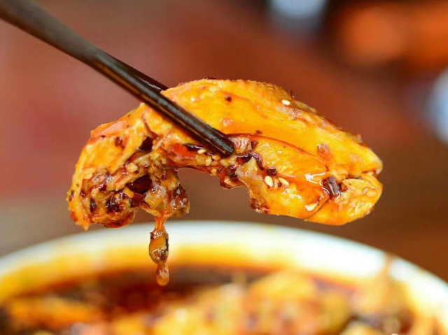 麻辣雞塊的家常做法 好吃到爆炸的麻辣雞塊做法 麻辣雞塊的家常做法 好吃到爆炸的麻辣雞塊做法