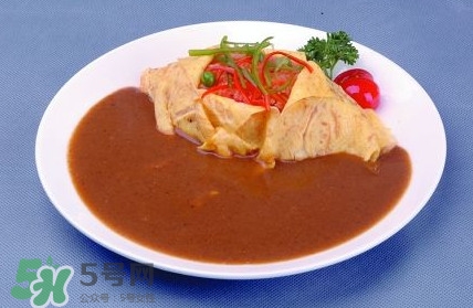 咖喱怎么洗掉？衣服沾了咖喱怎么洗