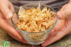 木魚花是柴魚片嗎？木魚花和柴魚片有什么區(qū)別