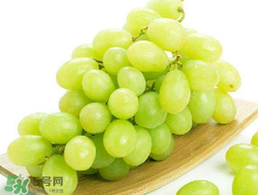 青提上有黑點怎么回事？青提長斑點是什么原因？