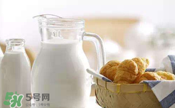 奶粉哪個國家的最好？奶粉哪個國家的奶源好？