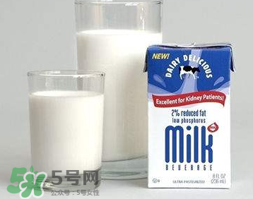 糖尿病人能喝純牛奶嗎？糖尿病人能喝牛奶嗎？