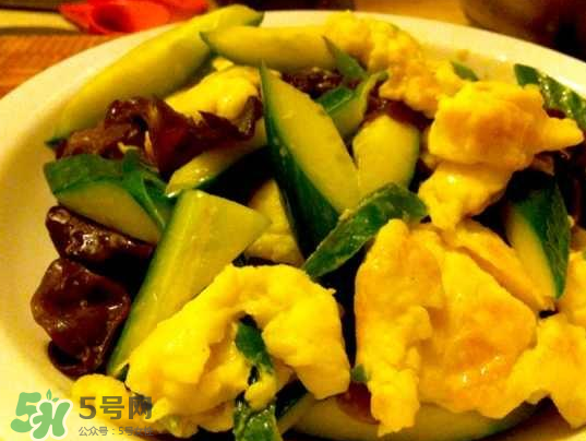 角瓜能和木耳一起吃嗎？角瓜和木耳能一起吃嗎？