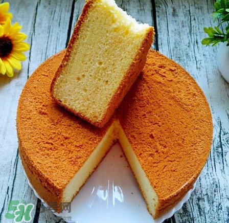 戚風(fēng)蛋糕為什么不蓬松？戚風(fēng)蛋糕不蓬松的原因