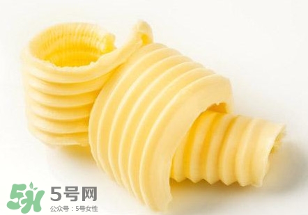 戚風(fēng)蛋糕可以用黃油嗎？戚風(fēng)蛋糕可以用黃油嗎