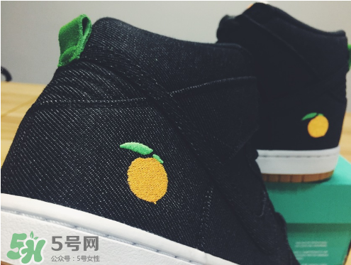 nike sb dunk momofuku限量版滑板鞋多少錢？