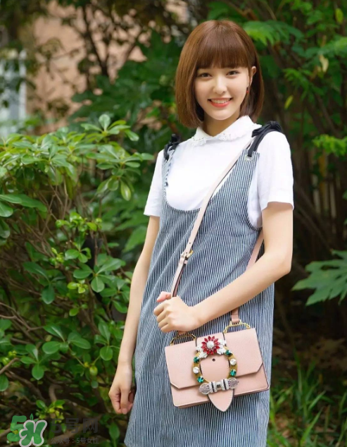 miumiu2017新款包包有哪幾個(gè)系列？miumiu新款包包介紹