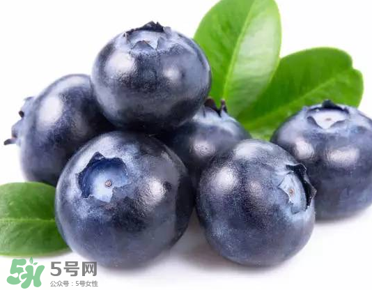 藍莓和梨子能一起吃嗎？藍莓雪梨果汁的做法