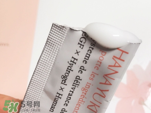 日本華雪人體干細(xì)胞水膜怎么用？華雪人體干細(xì)胞水膜怎么樣