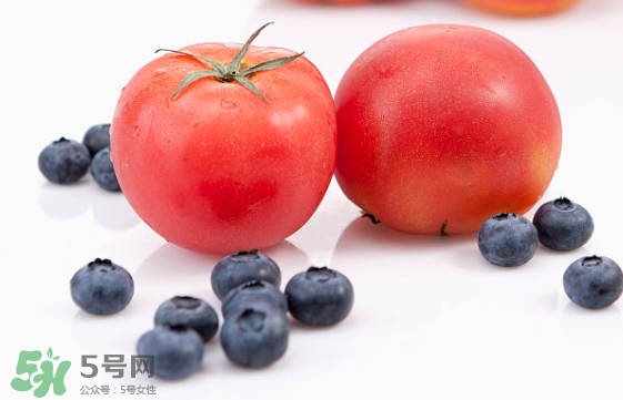 藍(lán)莓和番茄能一起吃嗎？藍(lán)莓和西紅柿能一起吃嗎？