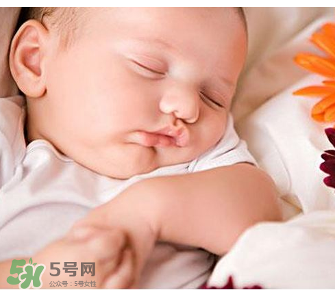 二胎為什么容易早產(chǎn)？二胎一定會(huì)早產(chǎn)嗎？