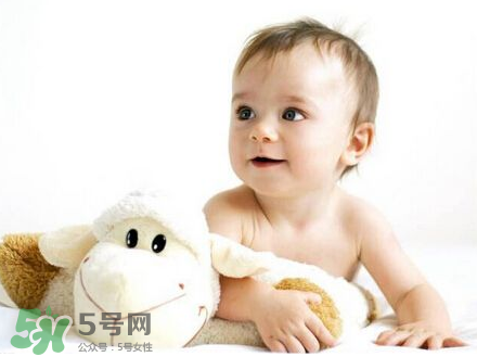 臨產(chǎn)雙頂徑多少是男孩？雙定頸可以判斷性別嗎？