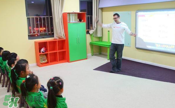 兒童性教育從幾歲開始？兒童性教育的關(guān)鍵時(shí)期是何時(shí)？