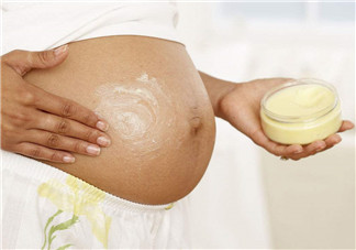 妊娠紋到底是怎么樣形成的？妊娠紋形成的原因是什么