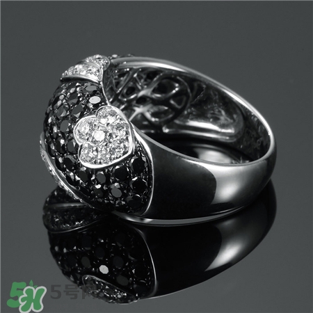 黑鉆戒指是什么牌子?黑鉆戒指多少錢? 黑鉆戒指是什么牌子?黑鉆戒指多少錢?