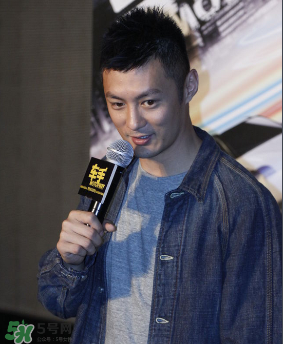 余文樂首曬女友美照 余文樂女朋友是誰？