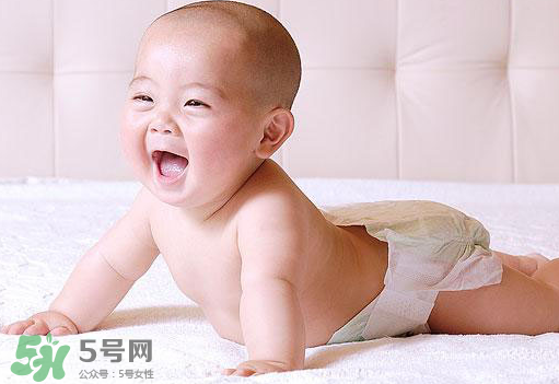 女寶寶洗澡注意些什么？女寶寶洗澡的特殊要求