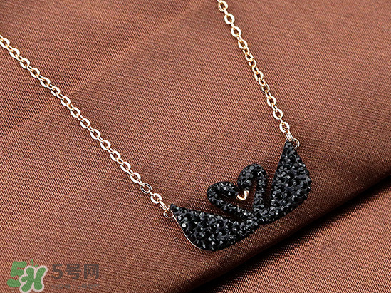 施華洛世奇雙天鵝項鏈寓意是什么？