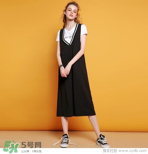8月份穿什么衣服？八月份穿衣搭配