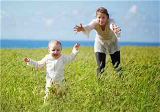 寶寶八字腳怎么矯正 寶寶八字腳可以矯正嗎？