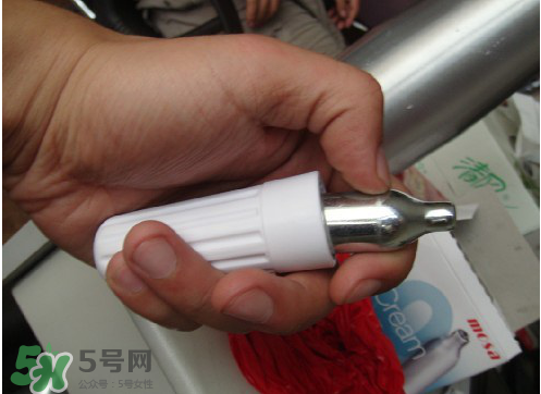 笑氣怎么玩？笑氣怎么用？