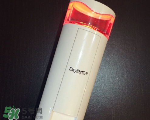 dayshow補(bǔ)水儀怎么充電？dayshow補(bǔ)水儀怎么加水