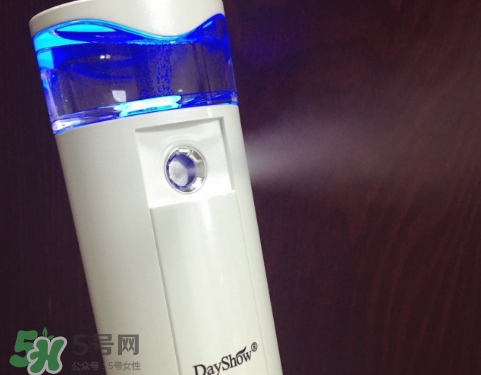 dayshow補(bǔ)水儀怎么充電？dayshow補(bǔ)水儀怎么加水