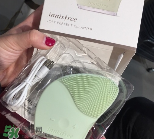 悅詩(shī)風(fēng)吟洗臉儀怎么充電？悅詩(shī)風(fēng)吟一次洗臉儀充電多久