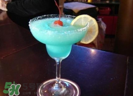 雞尾酒是酒還是飲料？雞尾酒怎么調(diào)好喝