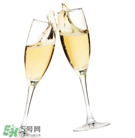 香檳是酒嗎？香檳是什么酒？