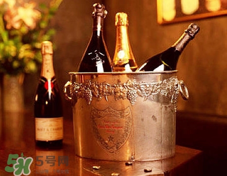 香檳是酒嗎？香檳是什么酒？