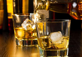 香檳是什么做成的？香檳有甜味的嗎