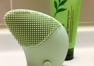 悅詩(shī)風(fēng)吟洗臉儀怎么充電？悅詩(shī)風(fēng)吟一次洗臉儀充電多久