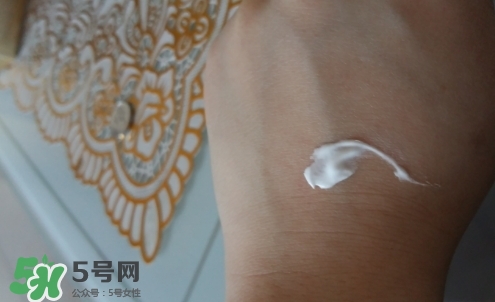 肌膚之食素顏霜怎么用？肌膚之食素顏霜使用方法