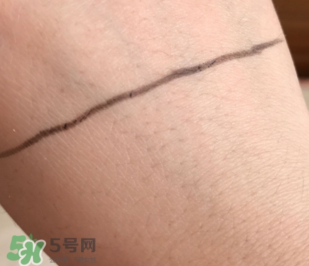 zeesea滾輪bb霜怎么用？zeesea滾輪bb霜使用方法