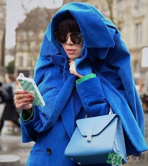 valextra iside尺寸多大？valextra iside包包尺寸有哪幾種？